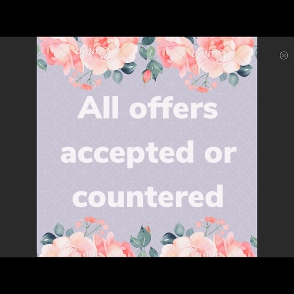 WELCOME! SCROLL ⬇️ FOR VINTAGE HARD GOODS, JEWELRY, CLOTHES, BAGS, & TREASURES! - Picture 16 of 16